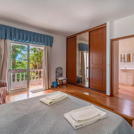 Casa Marina - Swimming Pool - Countryside - By Bedzy * Pera