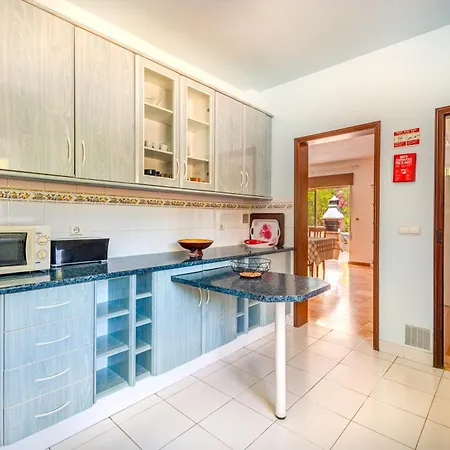 Casa Marina - Swimming Pool - Countryside - By Bedzy Pera