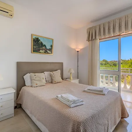 Casa Marina - Swimming Pool - Countryside - By Bedzy Pera